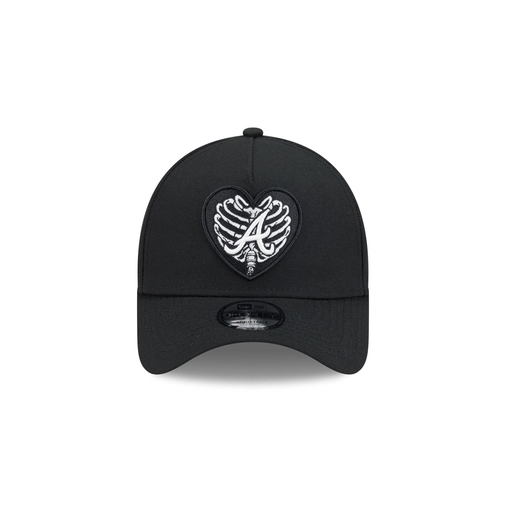 https://cdn.shopify.com/s/files/1/0601/2554/4675/files/60832734_9FORTYAF_LifestyleEnergy_ATLBRA_BLK_F.jpg?v=1759858797