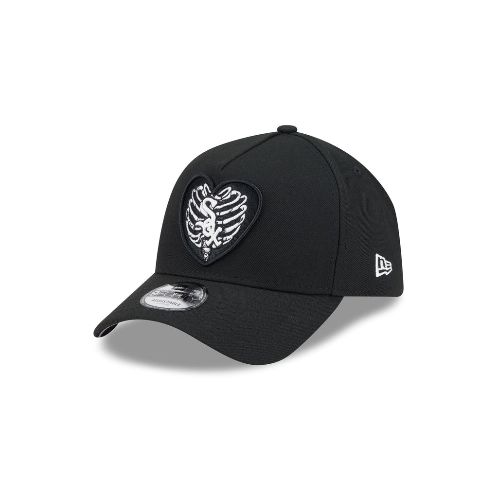 https://cdn.shopify.com/s/files/1/0601/2554/4675/files/60832735_9FORTYAF_LifestyleEnergy_CHIWHI_BLK_3QL.jpg?v=1759858797
