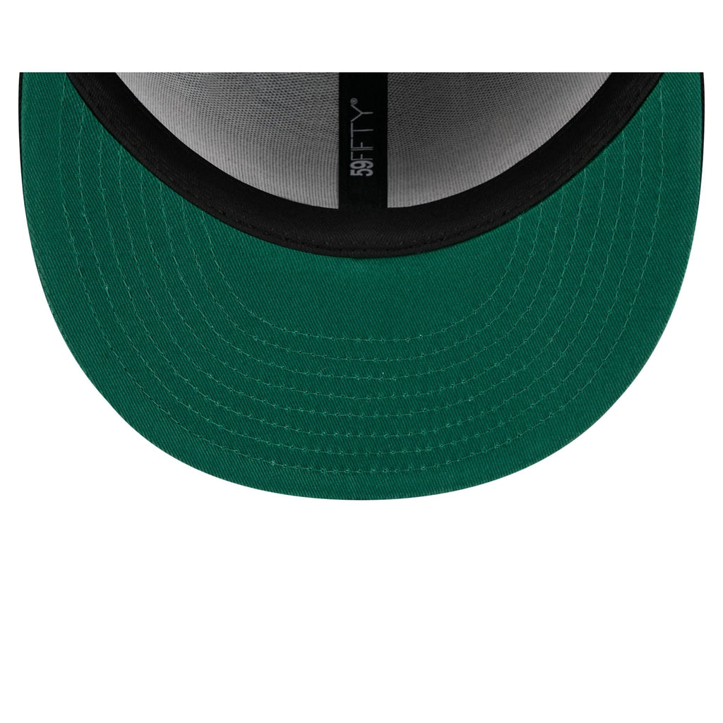 https://cdn.shopify.com/s/files/1/0601/2554/4675/files/60832774_59FIFTY_LifestyleEnergy_ARIDIA_BLK_UV.jpg?v=1760914191