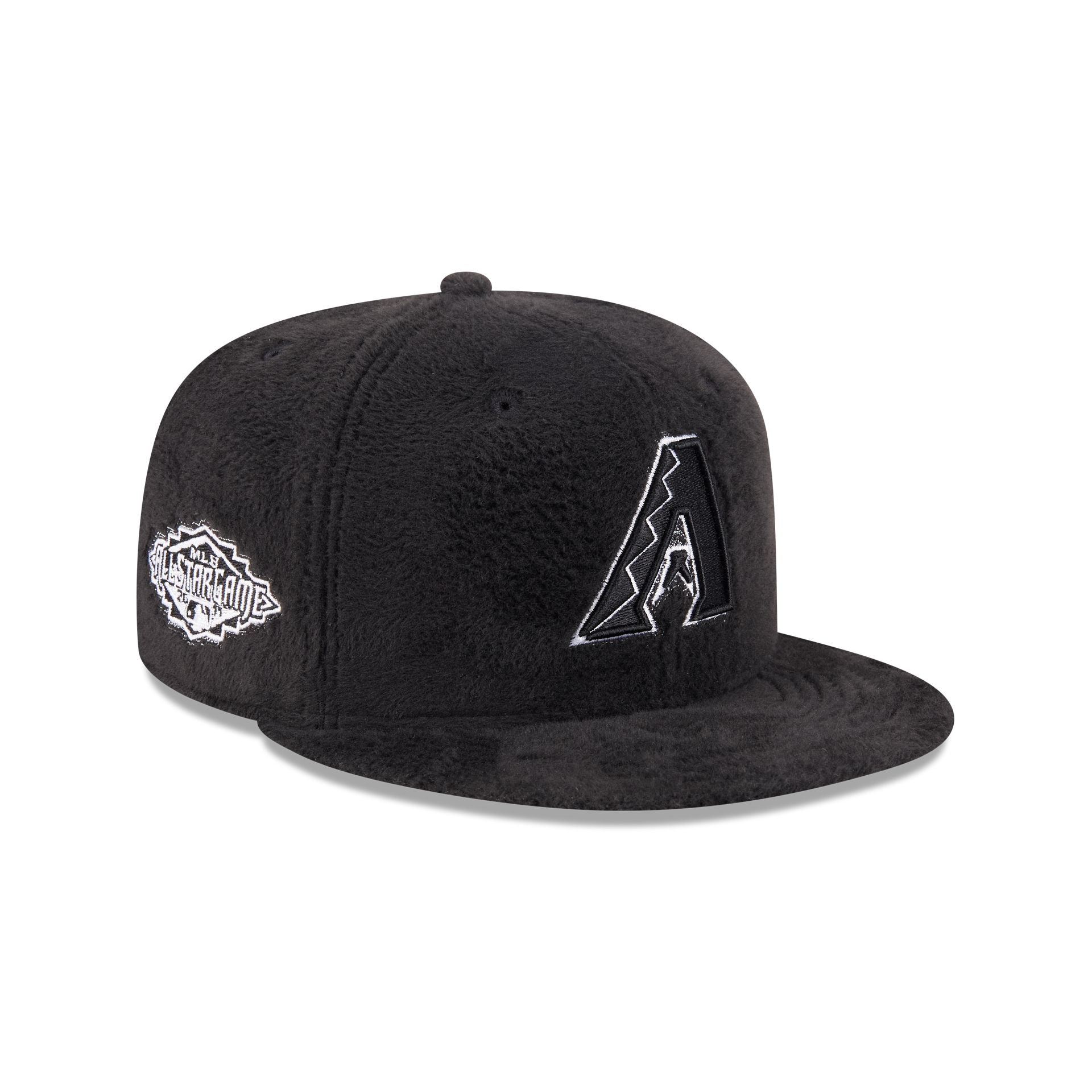 https://cdn.shopify.com/s/files/1/0601/2554/4675/files/60832814_59FIFTY_LifestyleEnergy_ARIDIA_BLK_3QR.jpg?v=1764616396