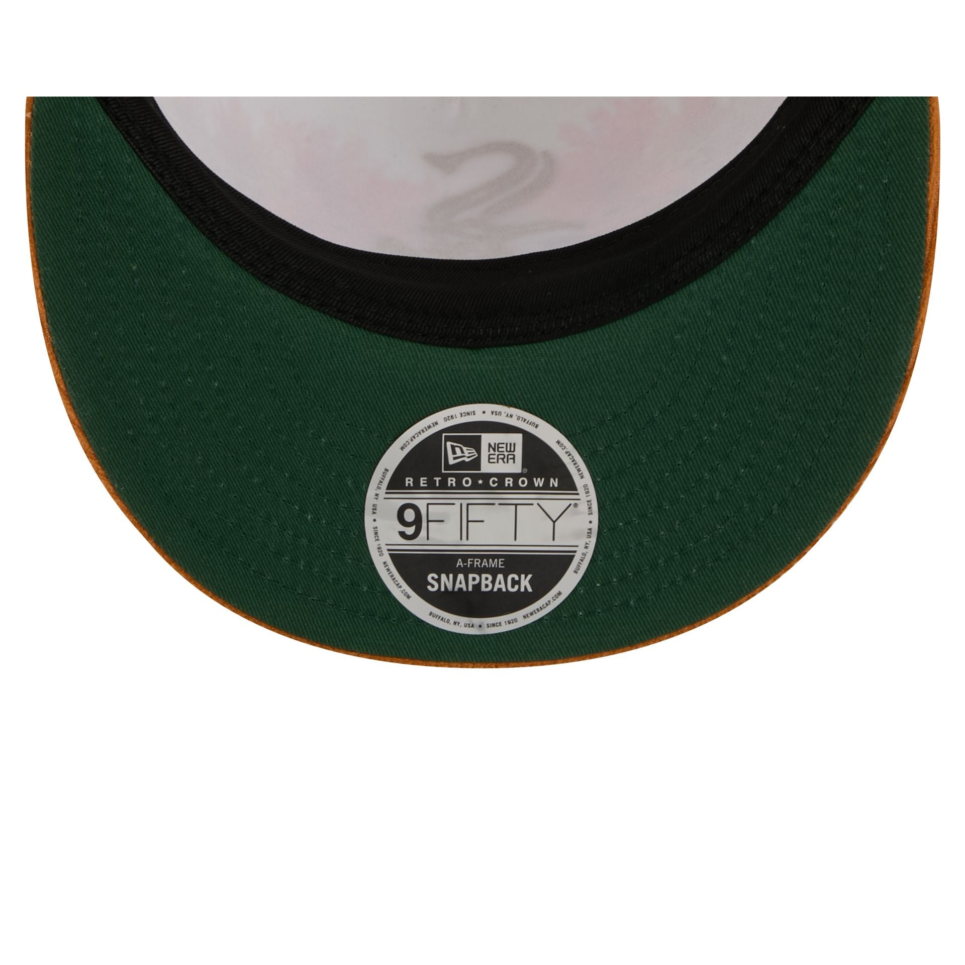 https://cdn.shopify.com/s/files/1/0601/2554/4675/files/60832853_RC9FIFTY_LifestyleEnergy_CHIWHI_RST_UV.jpg?v=1761845731