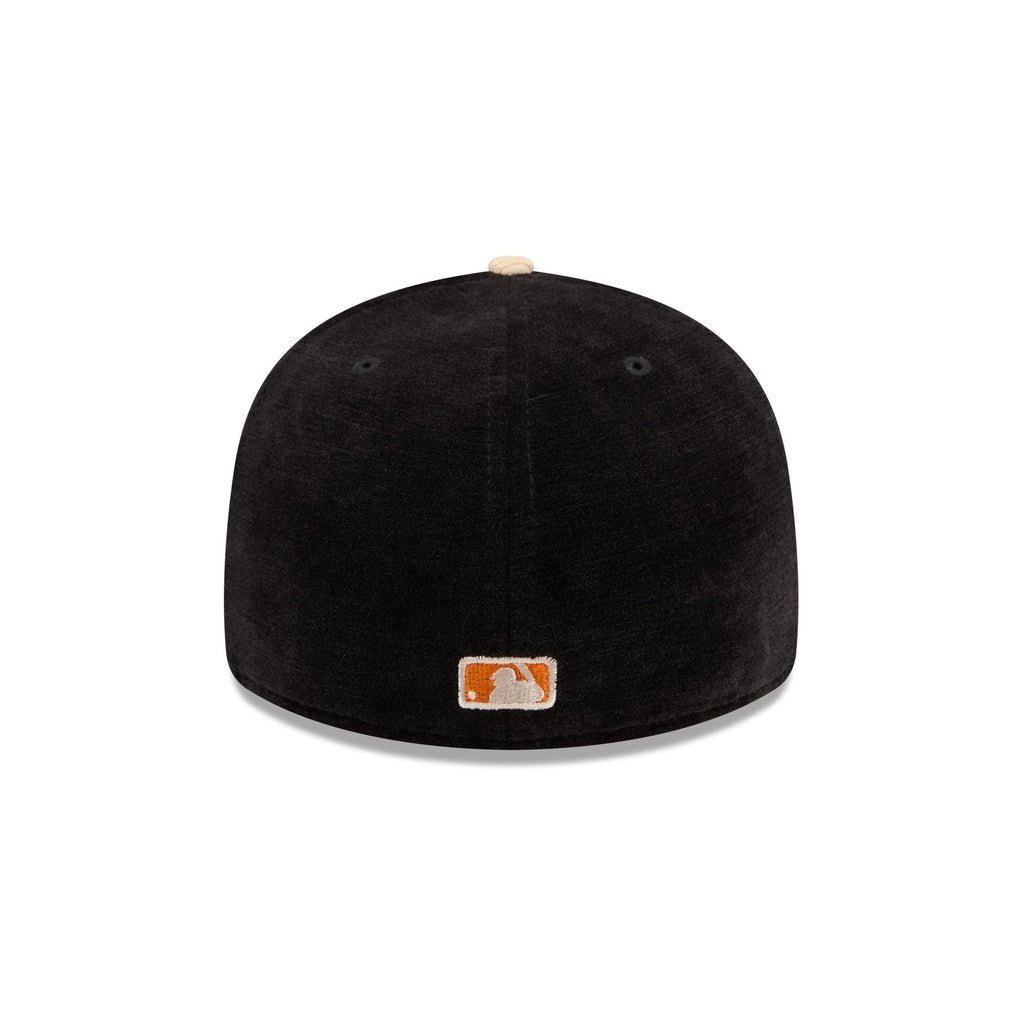 https://cdn.shopify.com/s/files/1/0601/2554/4675/files/60832881_LP59FIFTY_LifestyleEnergy_ATLBRA_BLK_R.jpg?v=1761845492