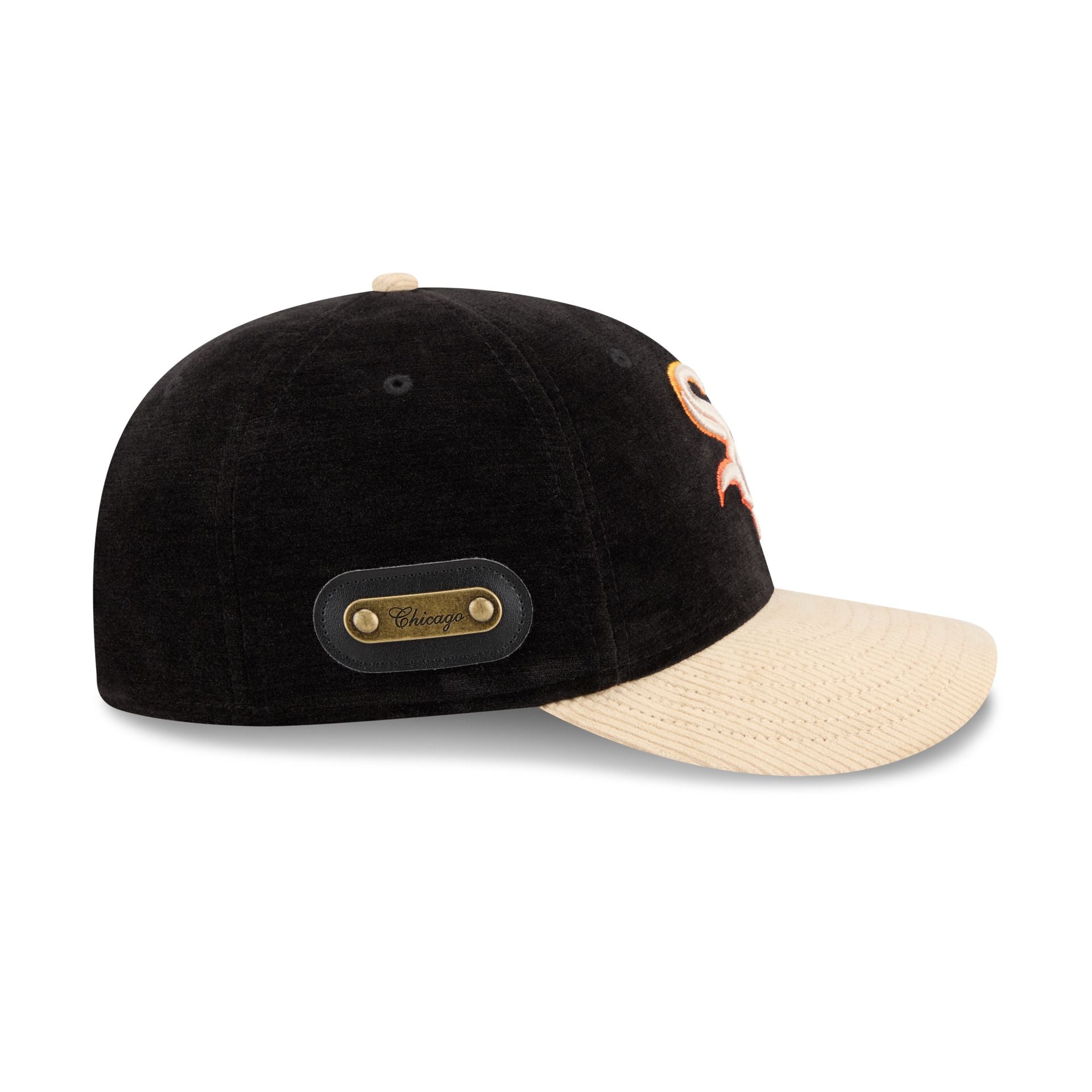 https://cdn.shopify.com/s/files/1/0601/2554/4675/files/60832892_LP59FIFTY_LifestyleEnergy_CHIWHI_BLK_RSIDE.jpg?v=1761845491