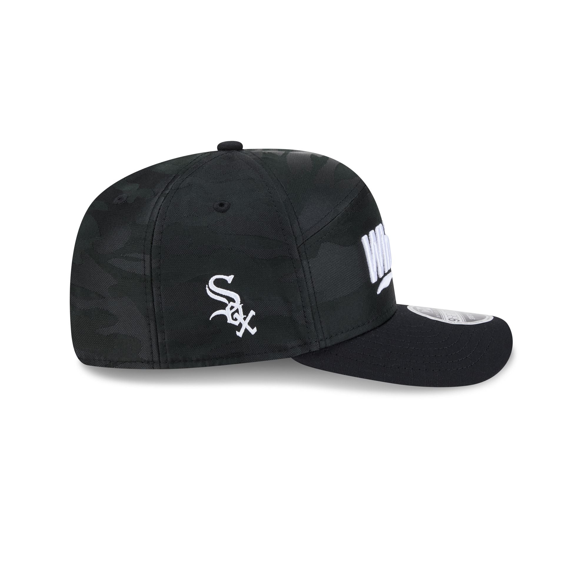 https://cdn.shopify.com/s/files/1/0601/2554/4675/files/60840691_9SEVENTYSP_QS970SP30414_CHIWHI_BLK_RSIDE.jpg?v=1763397053