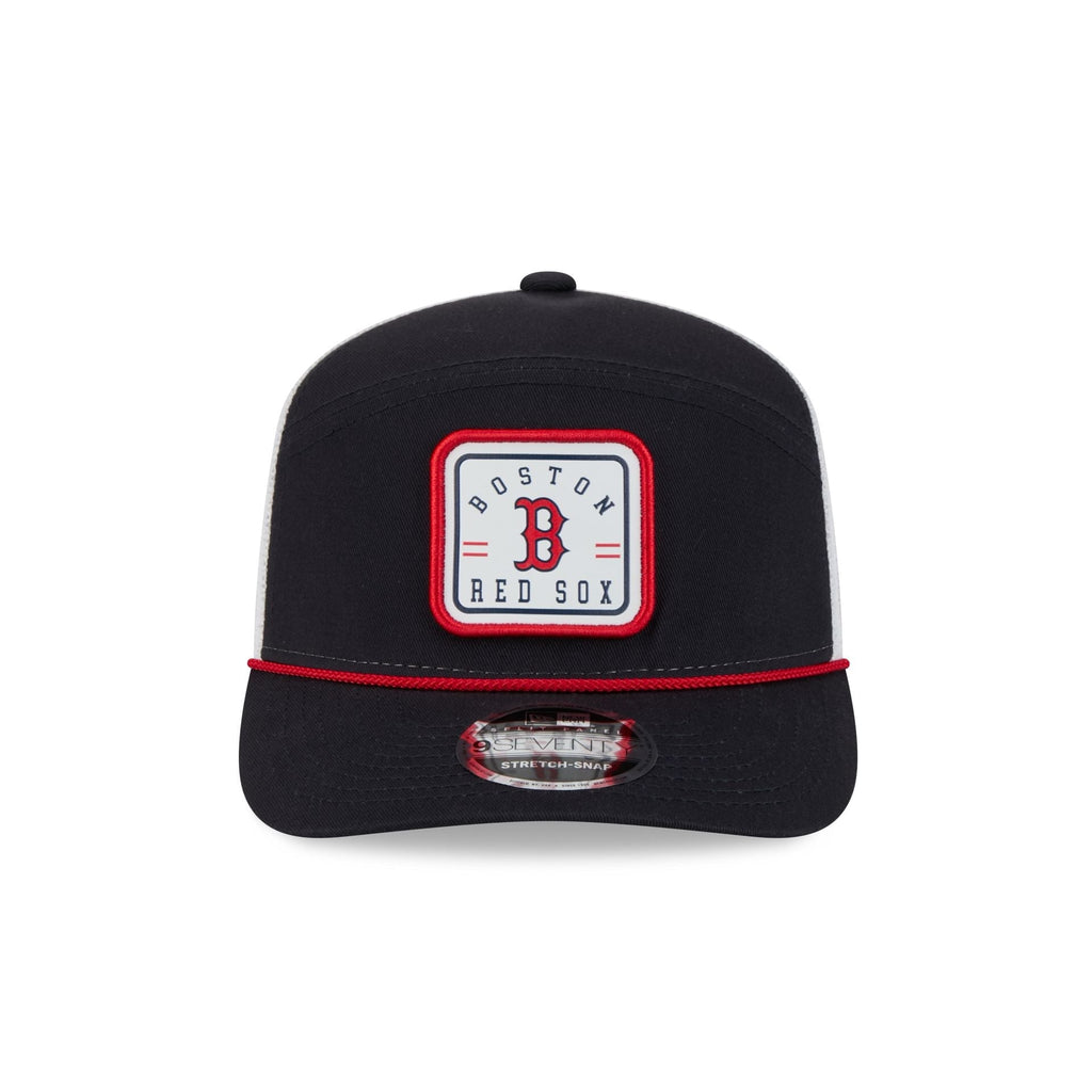 https://cdn.shopify.com/s/files/1/0601/2554/4675/files/60840946_9SEVENTYSP_QS970SP30416_BOSRED_OTC_F.jpg?v=1763396911