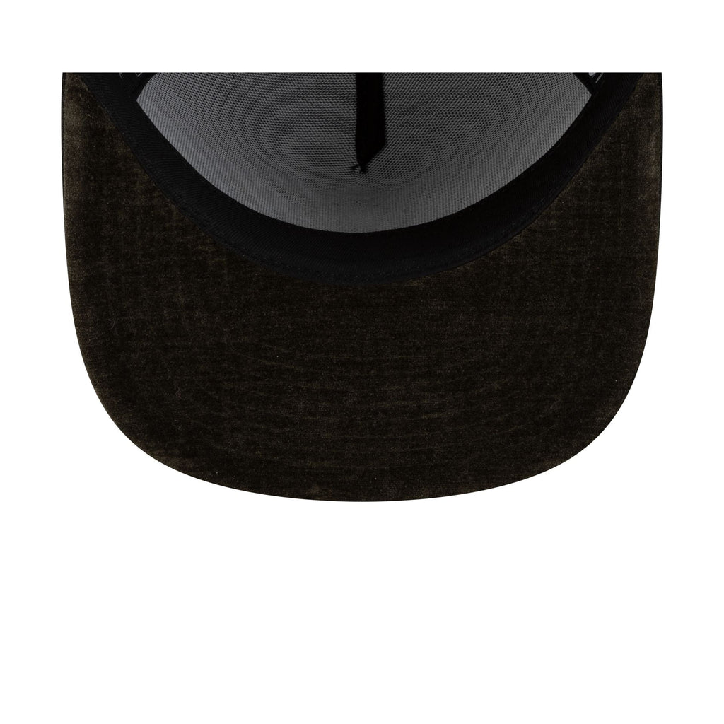 https://cdn.shopify.com/s/files/1/0601/2554/4675/files/60841897_59FIFTY_20A-FRAME_HOLLY_30221_ATLBRA_BLK_UV.jpg?v=1763499719