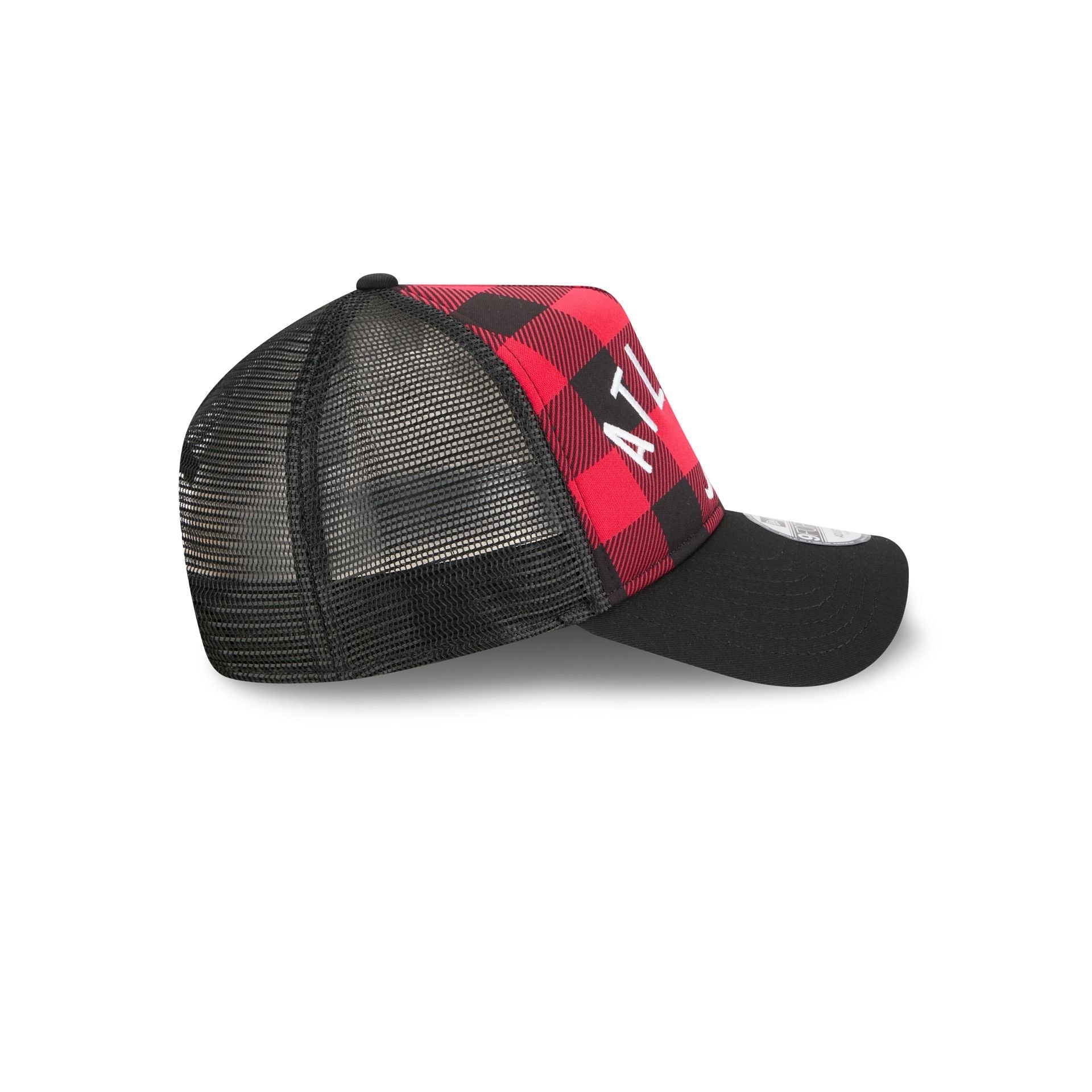 https://cdn.shopify.com/s/files/1/0601/2554/4675/files/60841979_9FORTYAF_LifestyleEnergy_ATLBRA_BLK_RSIDE.jpg?v=1763499713