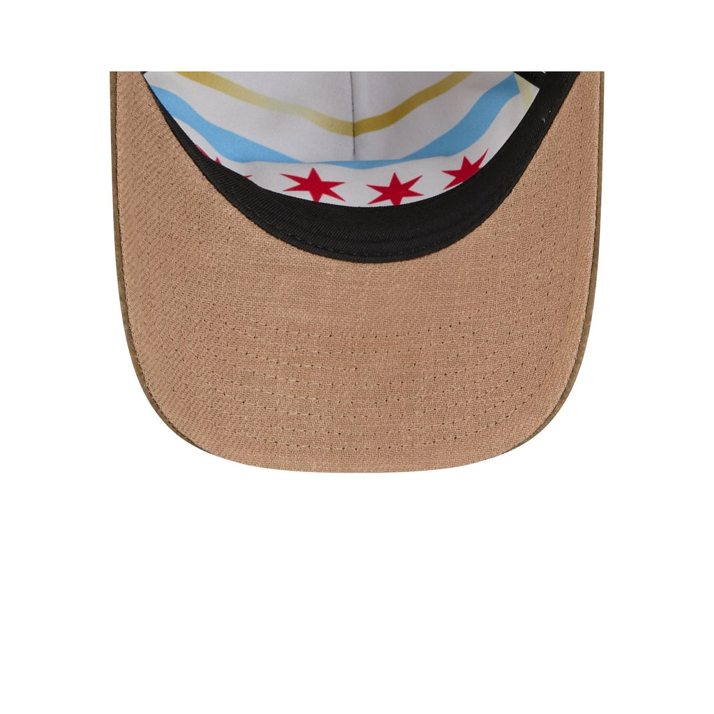 https://www.neweracap.com/cdn/shop/files/60842106_9TWENTYAF_LifestyleEnergy_CHIWHI_XBR_UV.jpg?v=1763668796&width=1445
