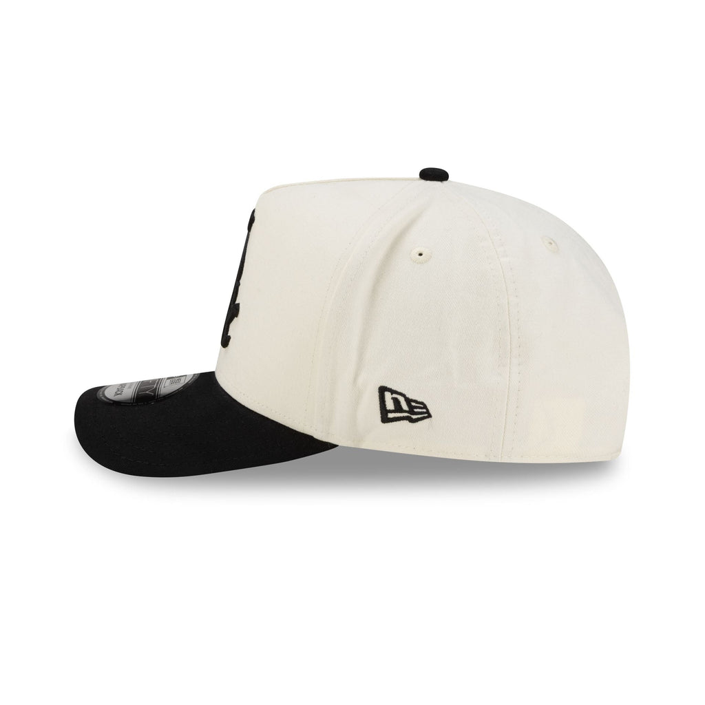 https://cdn.shopify.com/s/files/1/0601/2554/4675/files/60842282_9FIFTYAF_COMPLEXCON_25_CHIWHI_C2_A0_CHW_LSIDE.jpg?v=1763569071