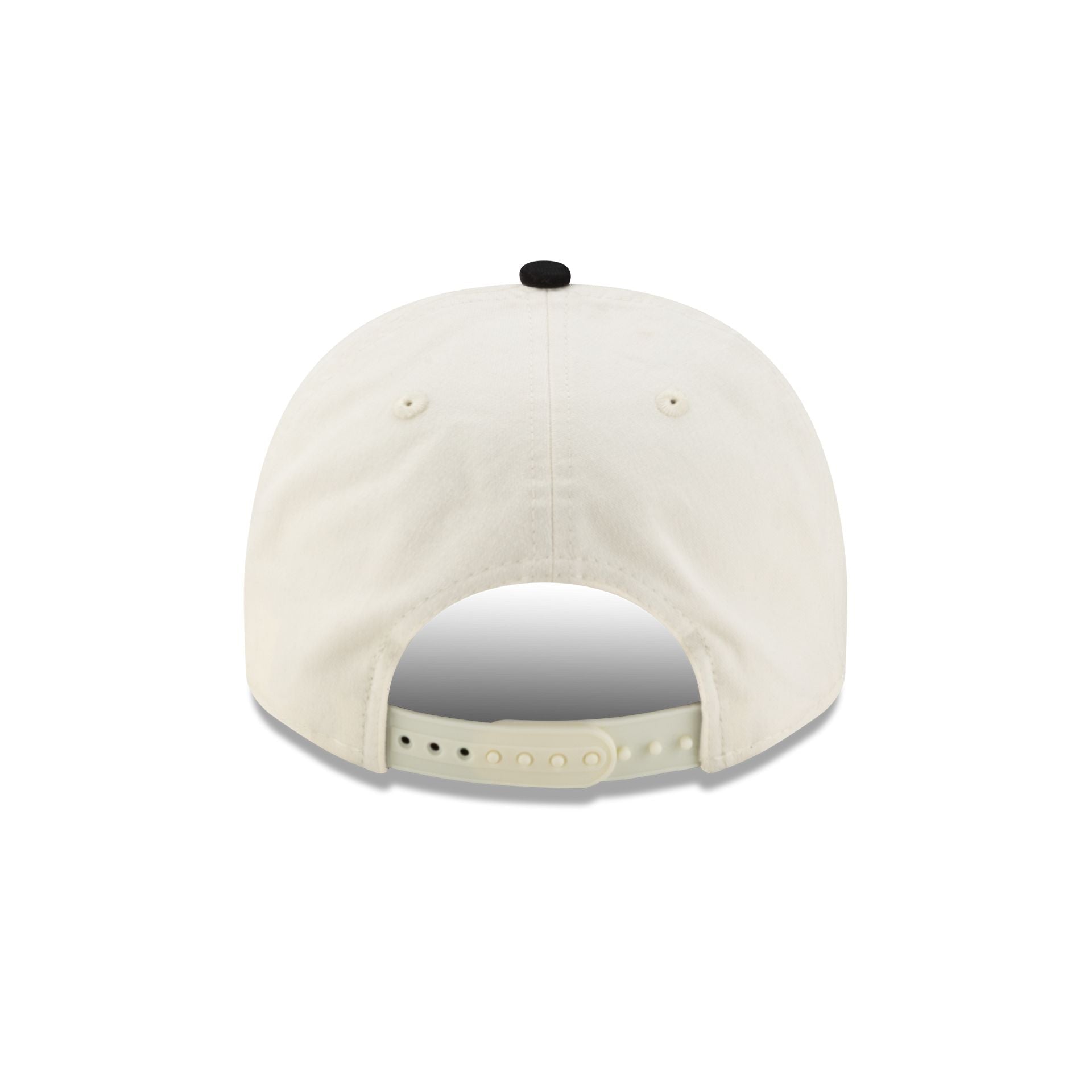 https://cdn.shopify.com/s/files/1/0601/2554/4675/files/60842282_9FIFTYAF_COMPLEXCON_25_CHIWHI_C2_A0_CHW_R.jpg?v=1763569071