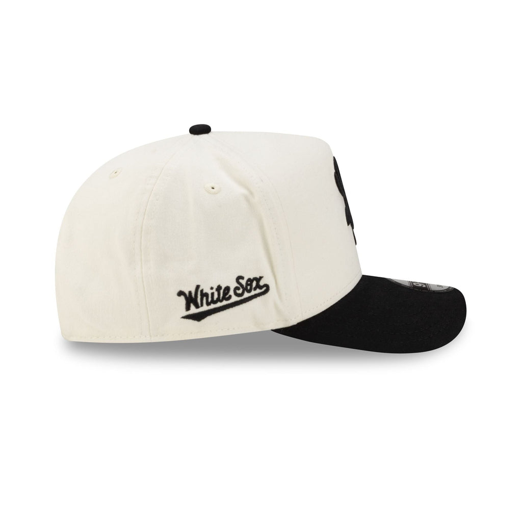 https://cdn.shopify.com/s/files/1/0601/2554/4675/files/60842282_9FIFTYAF_COMPLEXCON_25_CHIWHI_C2_A0_CHW_RSIDE.jpg?v=1763569071
