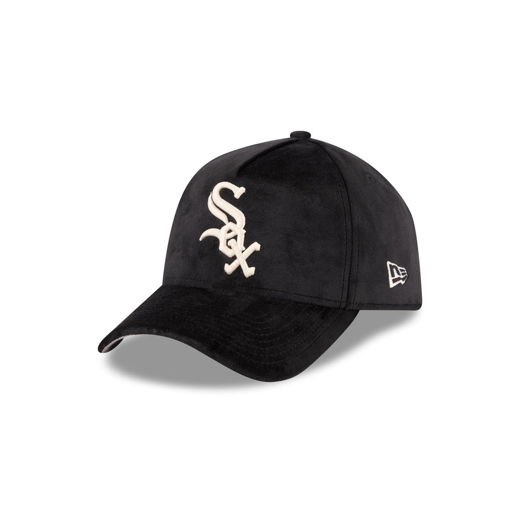 https://cdn.shopify.com/s/files/1/0601/2554/4675/files/60842292_9FORTYAF_CC9FORTYAF30810_CHIWHI_OTC_3QL.jpg?v=1763569073