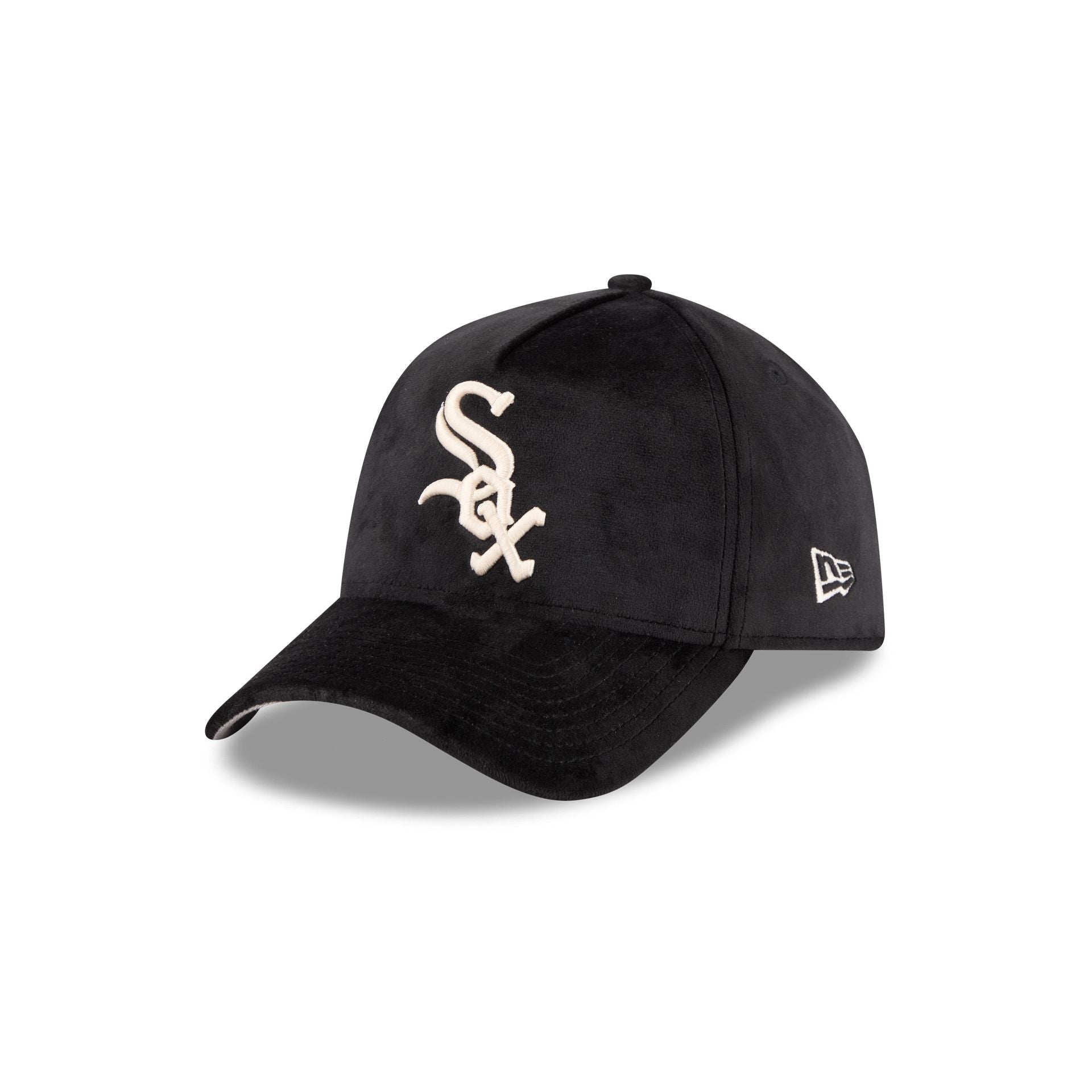https://cdn.shopify.com/s/files/1/0601/2554/4675/files/60842292_9FORTYAF_CC9FORTYAF30810_CHIWHI_OTC_3QL.jpg?v=1763569073
