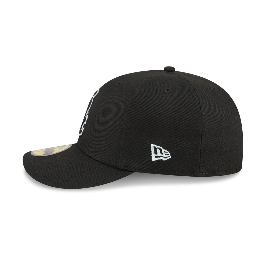 https://cdn.shopify.com/s/files/1/0601/2554/4675/files/60842297_59FIFTY_CC59FIFTYPC30808_CHIWHI_BLK_LSIDE.jpg?v=1763569073