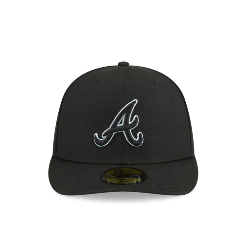 https://cdn.shopify.com/s/files/1/0601/2554/4675/files/60842299_59FIFTY_CC59FIFTYPC30808_ATLBRA_BLK_F.jpg?v=1763569072
