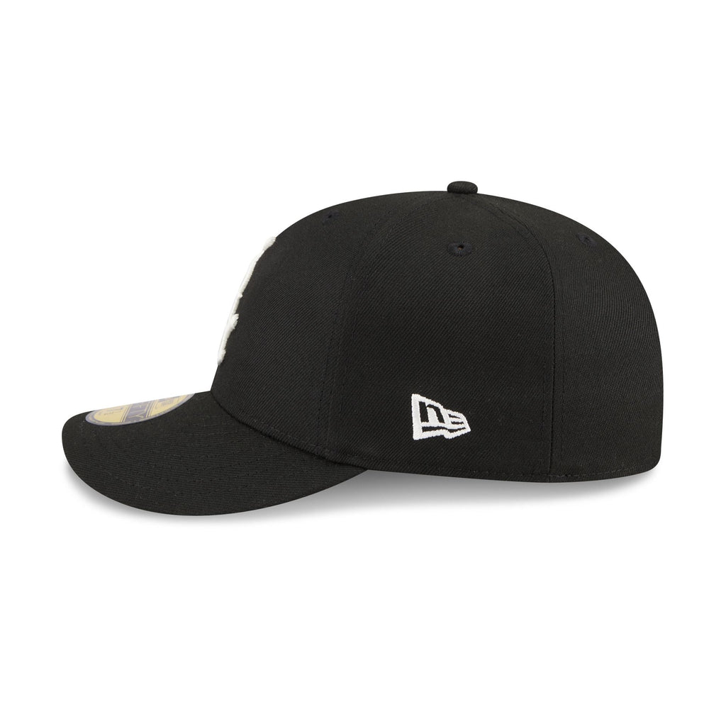 https://cdn.shopify.com/s/files/1/0601/2554/4675/files/60842312_59FIFTY_CC59FIFTYPC30806_CHIWHI_OTC_LSIDE.jpg?v=1763569073