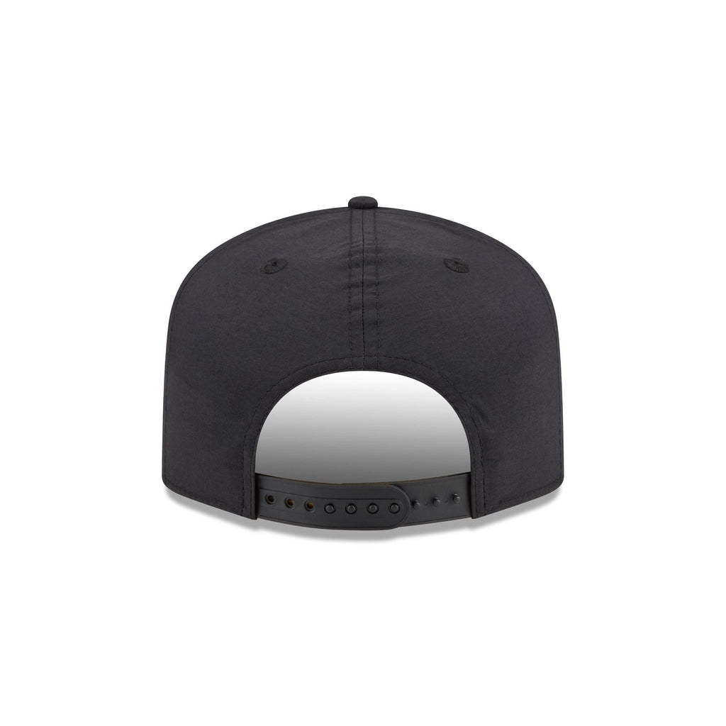 https://cdn.shopify.com/s/files/1/0601/2554/4675/files/60842318_19TWENTY_CC19TWENTY30811_CHIWHI_BLK_R.jpg?v=1763569073