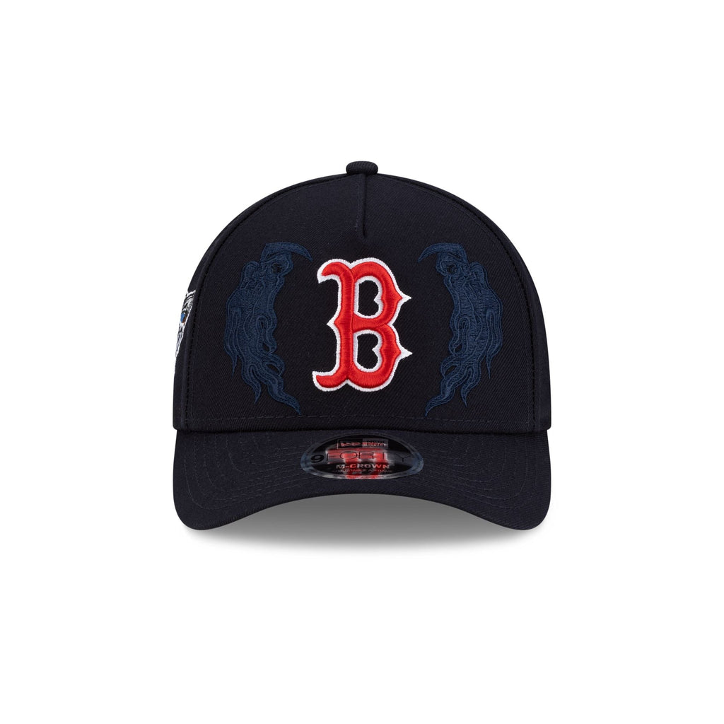 https://cdn.shopify.com/s/files/1/0601/2554/4675/files/60846834_9FORTYMCAF_COLLAB25_MLBXWARRENLOTAS_BOSRED_NAVY_F.jpg?v=1759259767