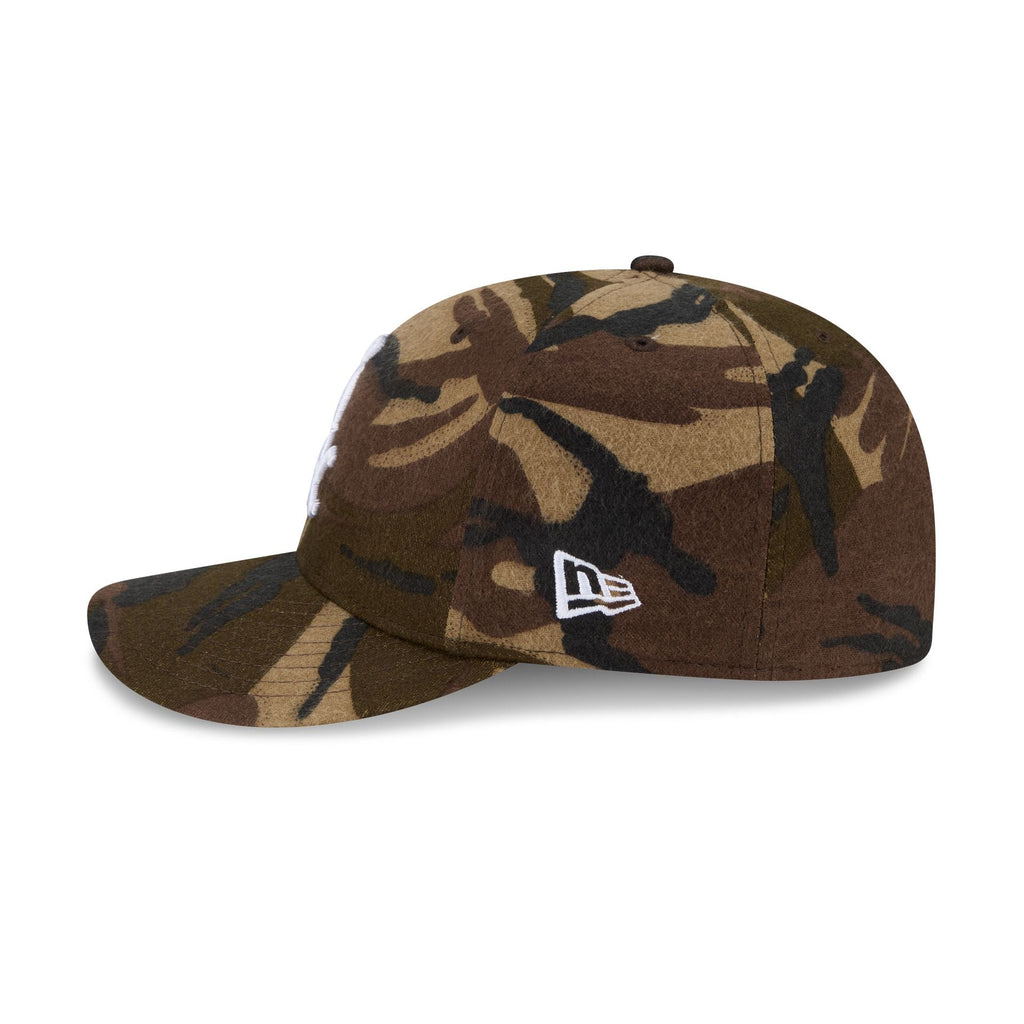 https://cdn.shopify.com/s/files/1/0601/2554/4675/files/60847075_59FIFTY_CC59FIFTYPC32422_CHIWHI_XCM_LSIDE.jpg?v=1763569074