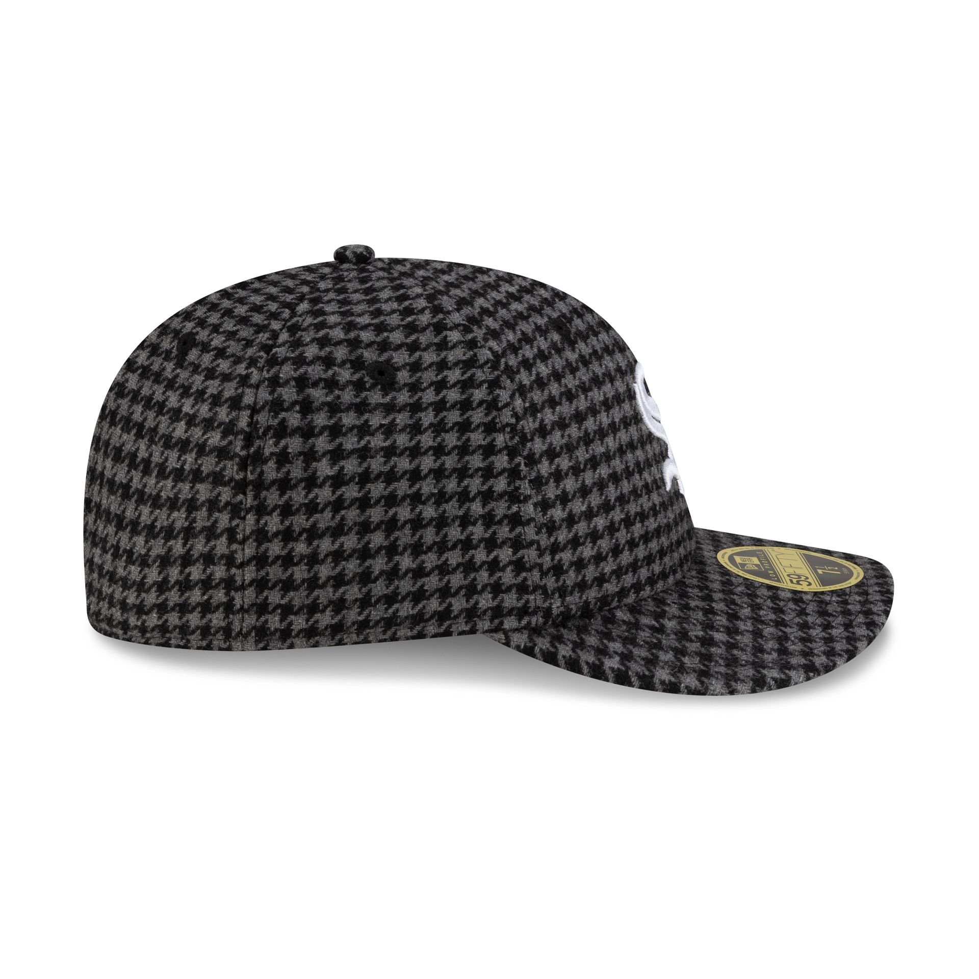 https://cdn.shopify.com/s/files/1/0601/2554/4675/files/60847330_LP59FIFTY_INTL25_EMEA_NOVCUSTOMS_CHIWHI_GRAY_RSIDE.jpg?v=1767715959