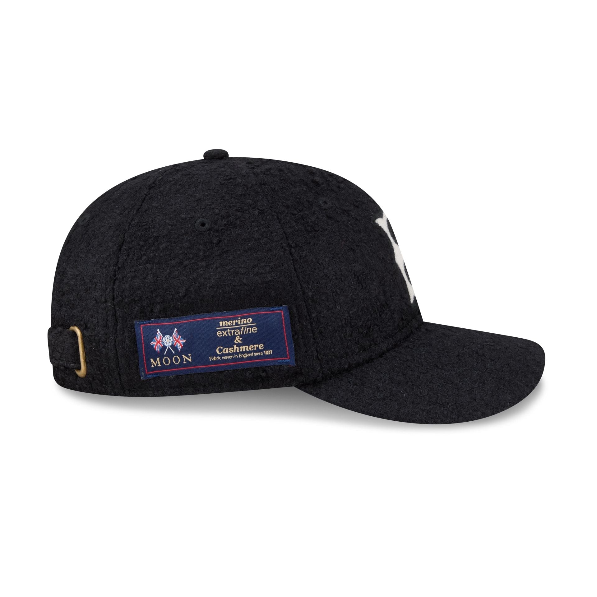 https://cdn.shopify.com/s/files/1/0601/2554/4675/files/60852039_RC9FIFTY_LifestyleEnergy_BOSRED_NAV_RSIDE.jpg?v=1768341460