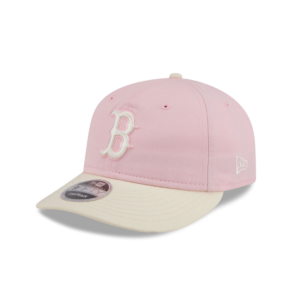 https://cdn.shopify.com/s/files/1/0601/2554/4675/files/60852082_9FIFTY_LifestyleEnergy_BOSRED_PNK_3QL.jpg?v=1769617724