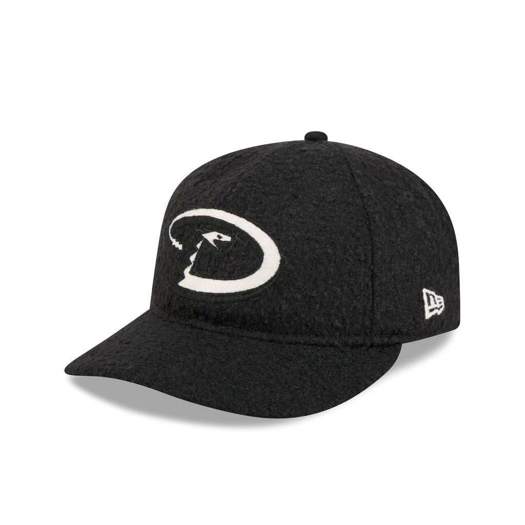 https://cdn.shopify.com/s/files/1/0601/2554/4675/files/60852165_RC9FIFTY_LifestyleEnergy_ARIDIA_NAV__203QL.jpg?v=1768341452