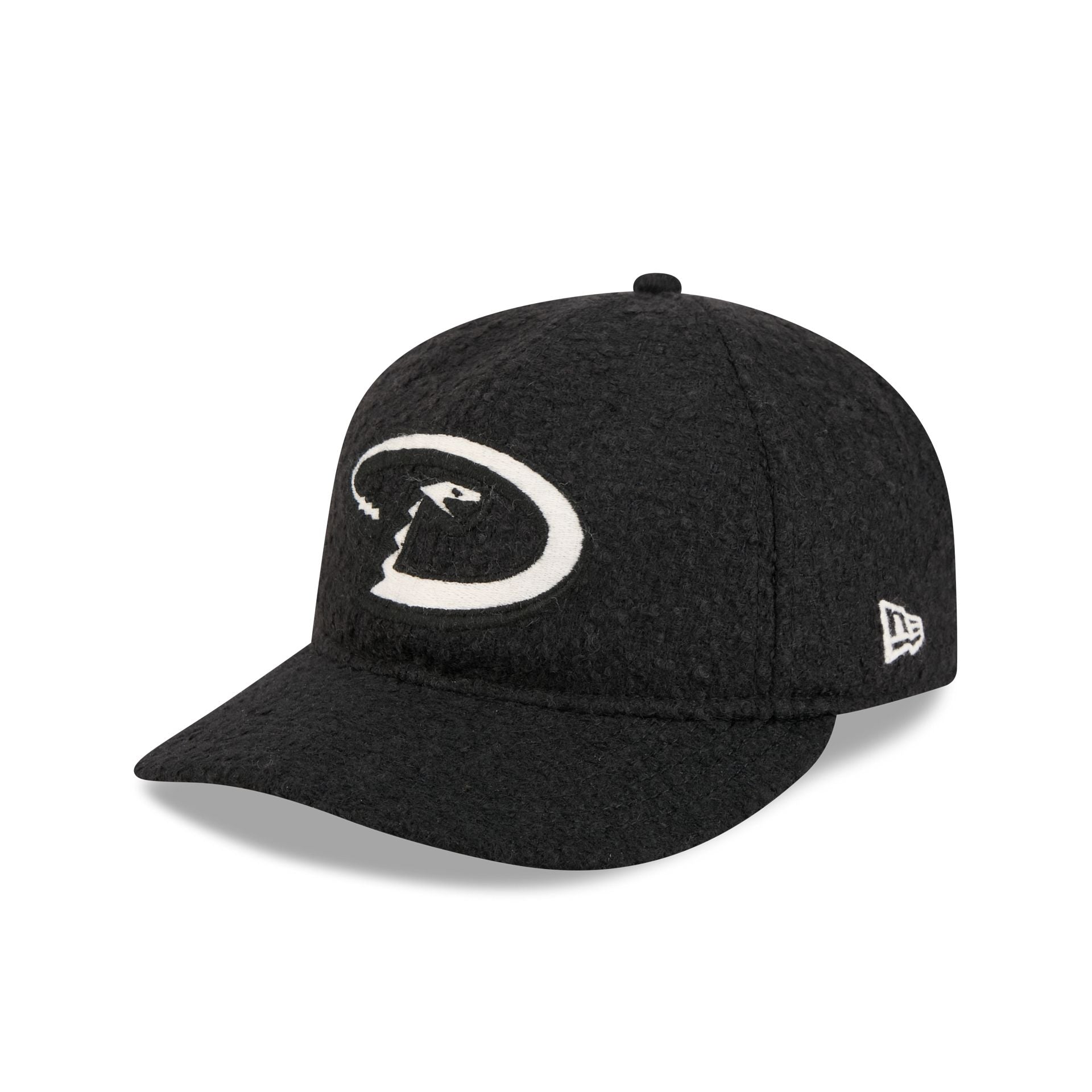 https://cdn.shopify.com/s/files/1/0601/2554/4675/files/60852165_RC9FIFTY_LifestyleEnergy_ARIDIA_NAV__203QL.jpg?v=1768341452