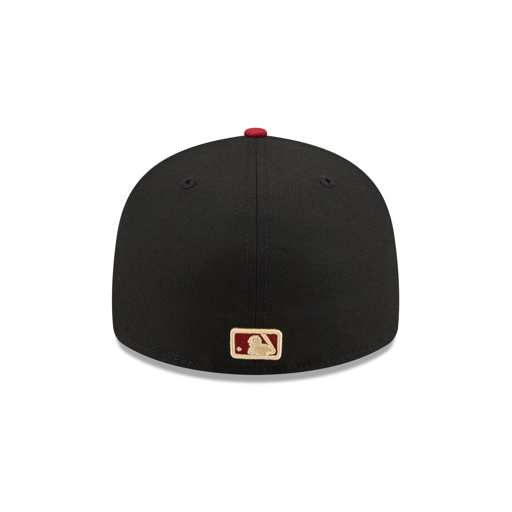 https://cdn.shopify.com/s/files/1/0601/2554/4675/files/60852173_59FIFTY_LifestyleEnergy_BOSRED_BLK_R.jpg?v=1769617724