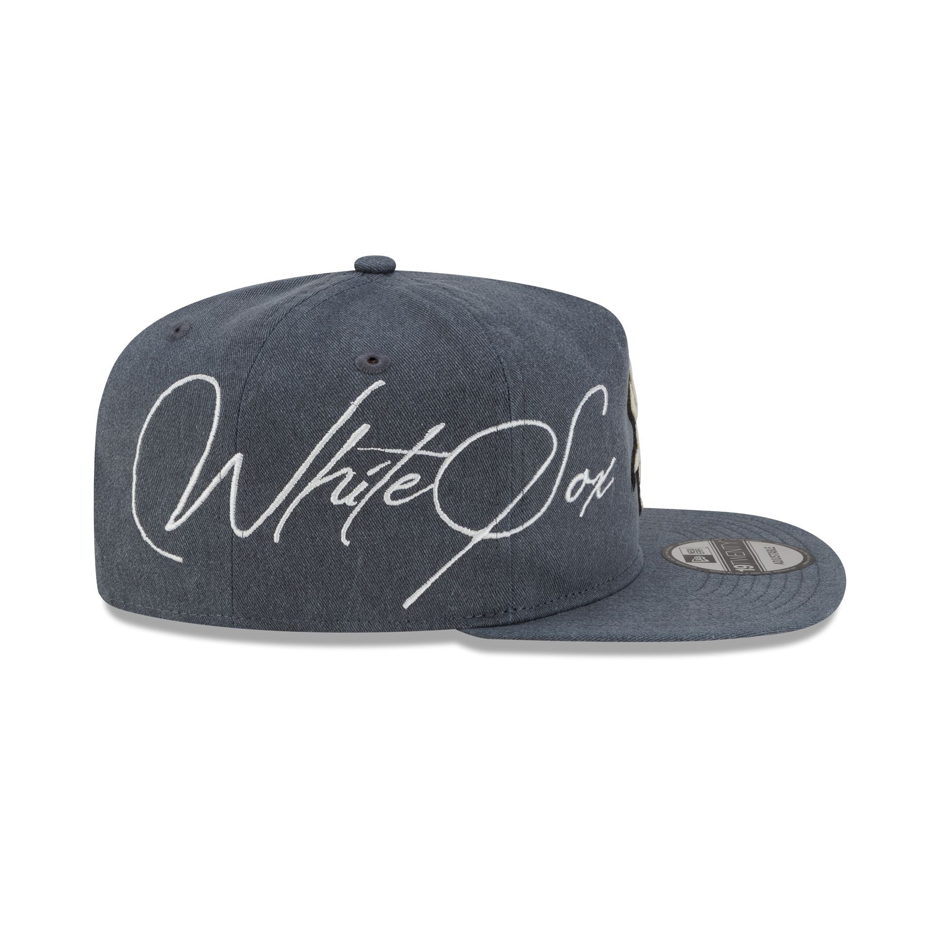 https://cdn.shopify.com/s/files/1/0601/2554/4675/files/60855723_19TWENTY_INTL25_MEXICOENERGY_CHIWHI_BLACK_RSIDE.jpg?v=1763411752