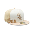 https://cdn.shopify.com/s/files/1/0601/2554/4675/files/60857453_59FIFTY_MLB_GOTHIC_SCRIPT_CHIWHI_BGE_CHRM_ECOM_3QR.jpg?v=1762782025