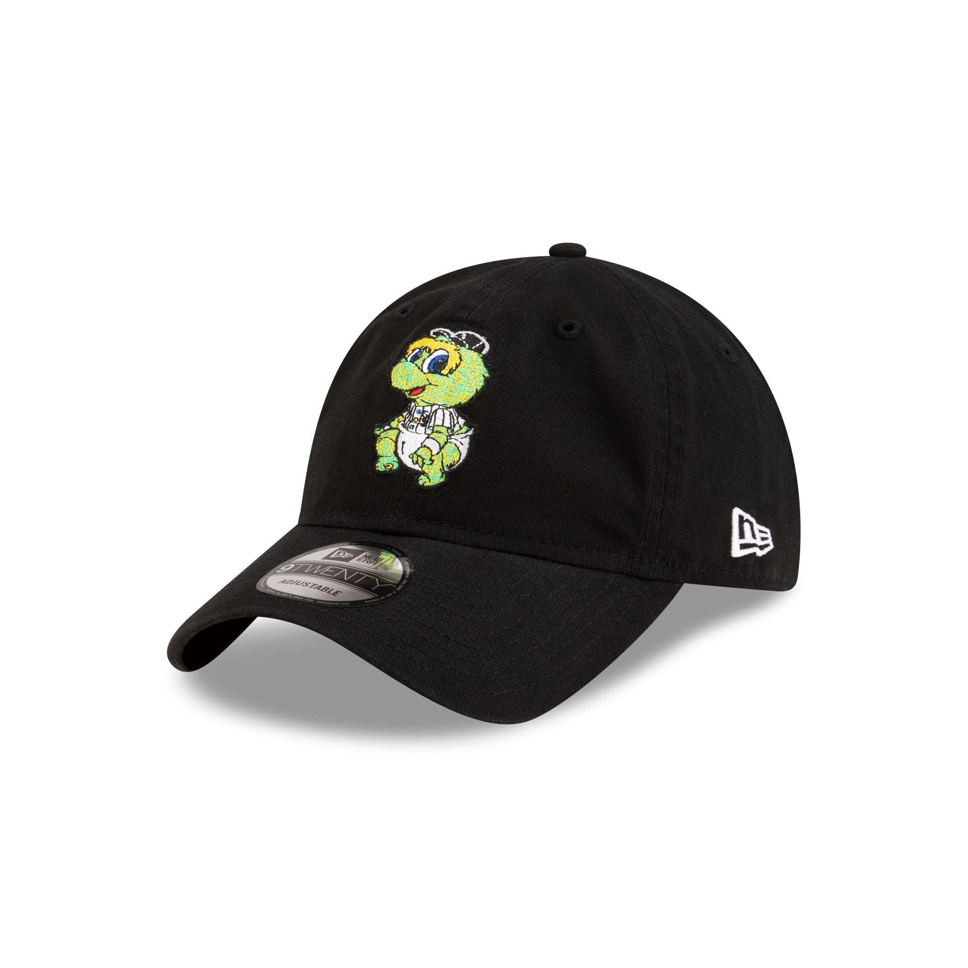 https://cdn.shopify.com/s/files/1/0601/2554/4675/files/70873630_9TWENTY_MLBMINIMASCOT_CHIWHI_BLK_3QL.jpg?v=1719412188