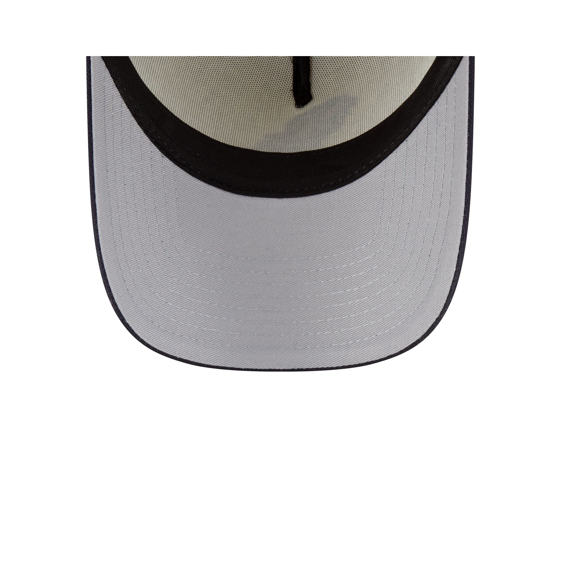 https://cdn.shopify.com/s/files/1/0601/2554/4675/files/70873718_9FORTYAF_MLBMINIMASCOT_ATLBRACO_WHT_UV.jpg?v=1719412085