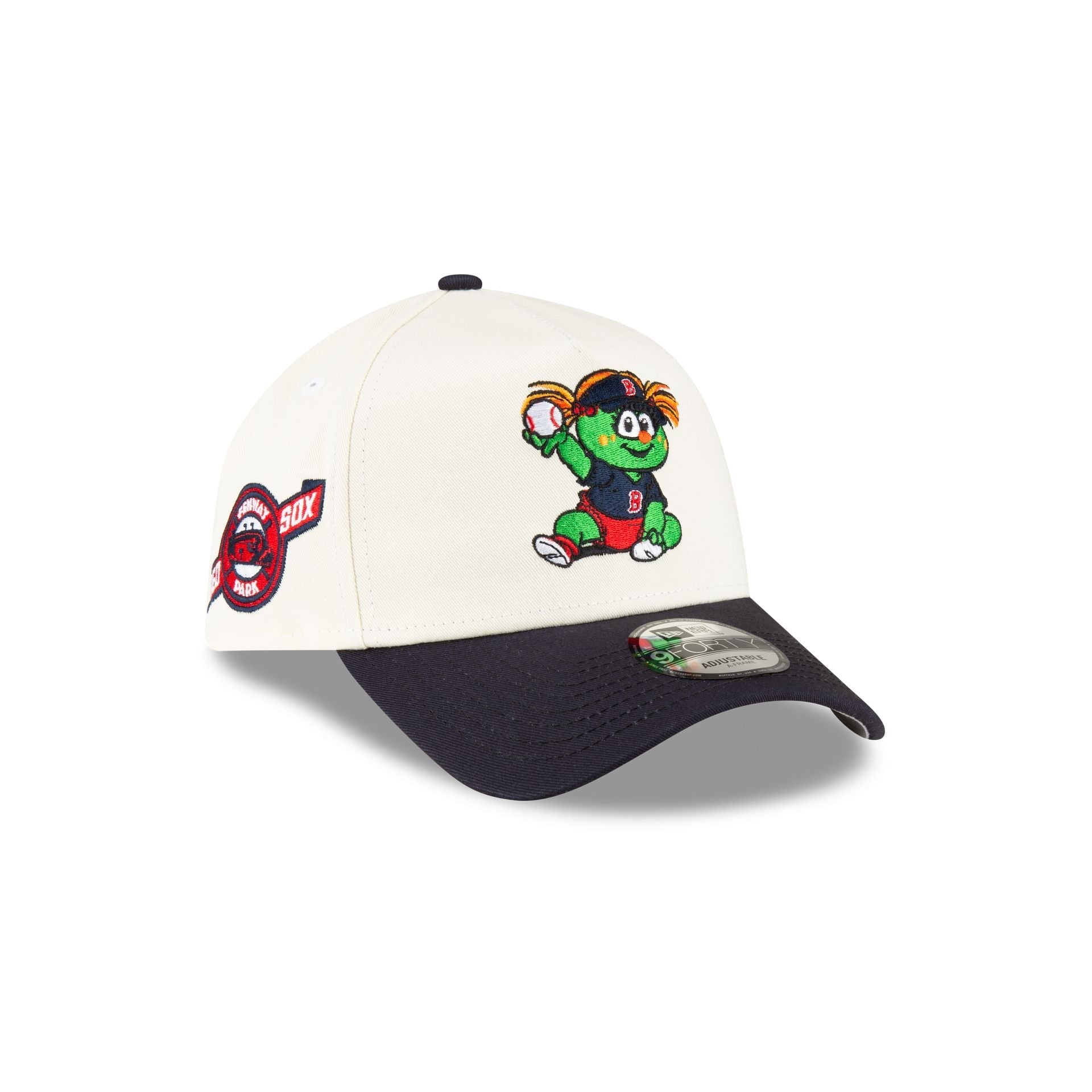 https://cdn.shopify.com/s/files/1/0601/2554/4675/files/70873721_9FORTYAF_MLBMINIMASCOT_BOSREDCO_WHT_3QR.jpg?v=1719412090