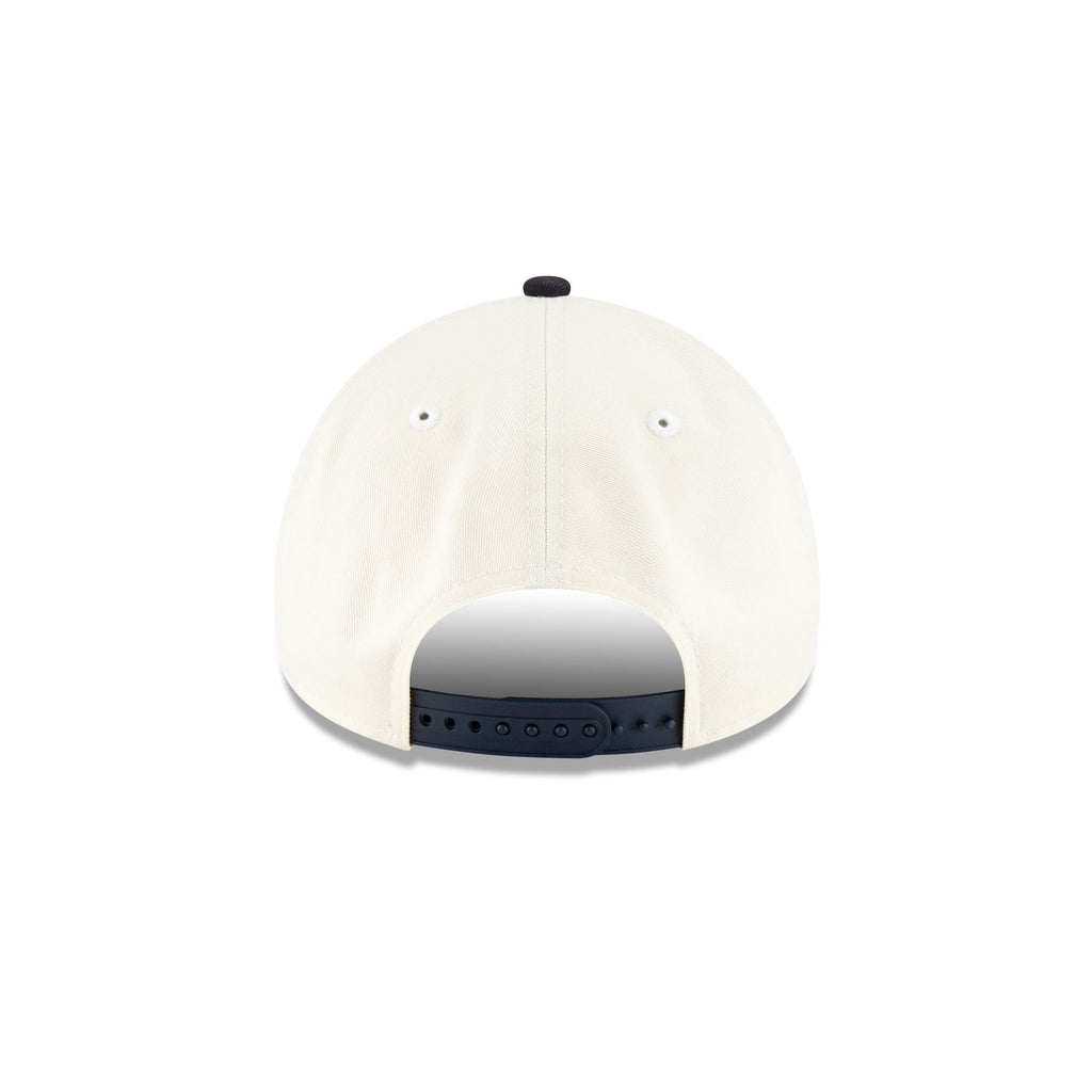 https://cdn.shopify.com/s/files/1/0601/2554/4675/files/70873721_9FORTYAF_MLBMINIMASCOT_BOSREDCO_WHT_R.jpg?v=1719412090