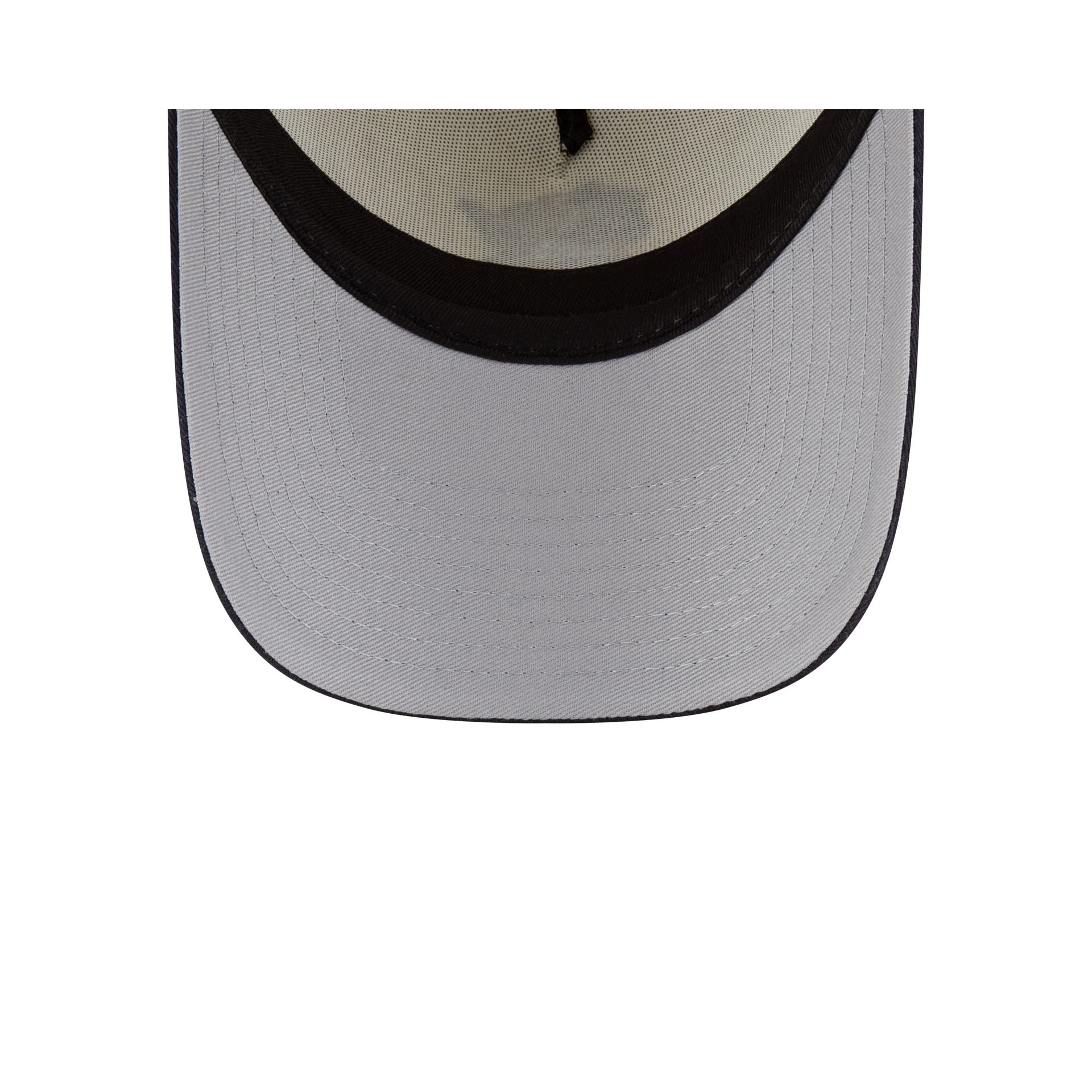https://cdn.shopify.com/s/files/1/0601/2554/4675/files/70873722_9FORTYAF_MLBMINIMASCOT_BOSREDCO_WHT_UV.jpg?v=1719412085