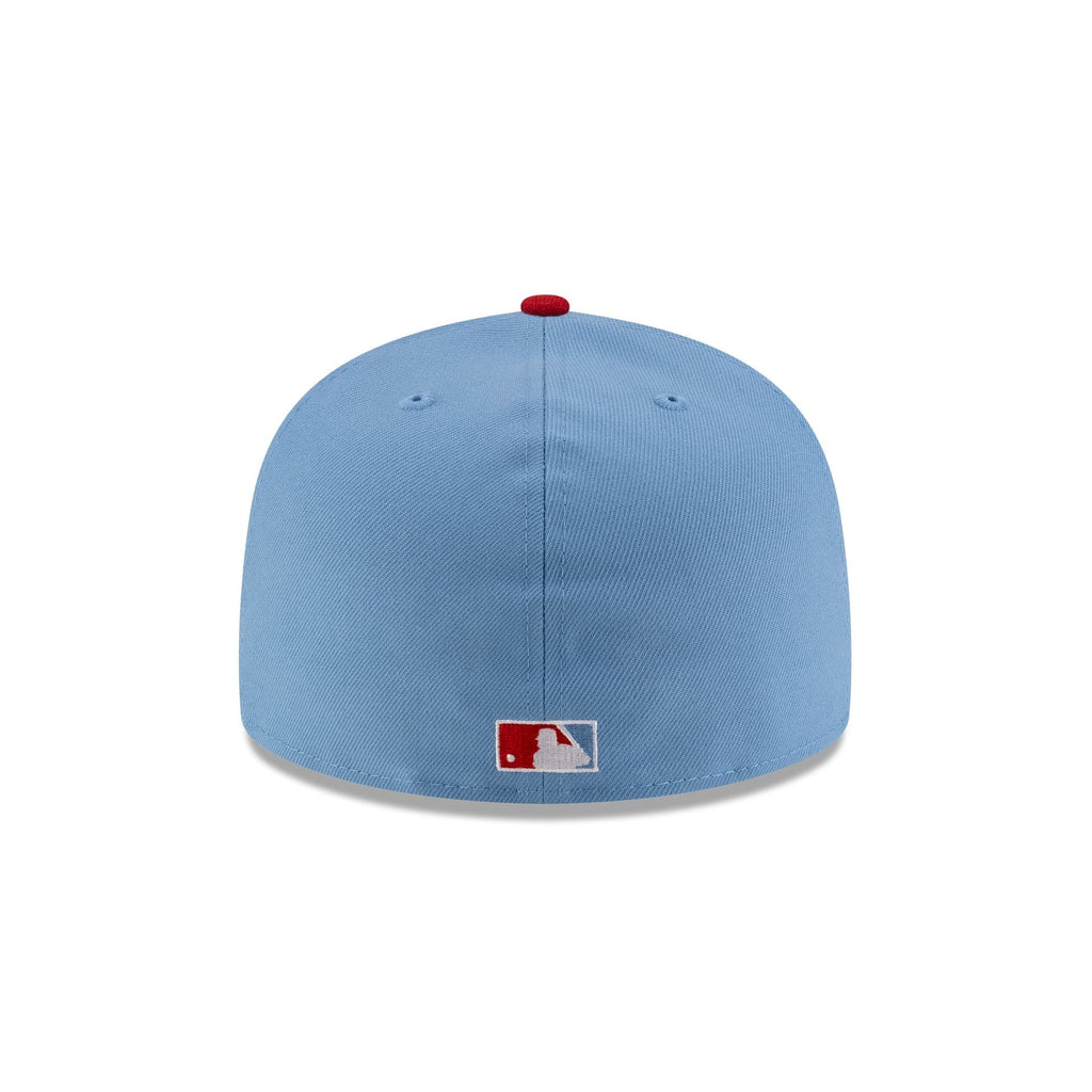 https://cdn.shopify.com/s/files/1/0601/2554/4675/files/70929768_59FIFTYAF_JCSKYBLUE_CHIWHICO_RYL_R.jpg?v=1741291776