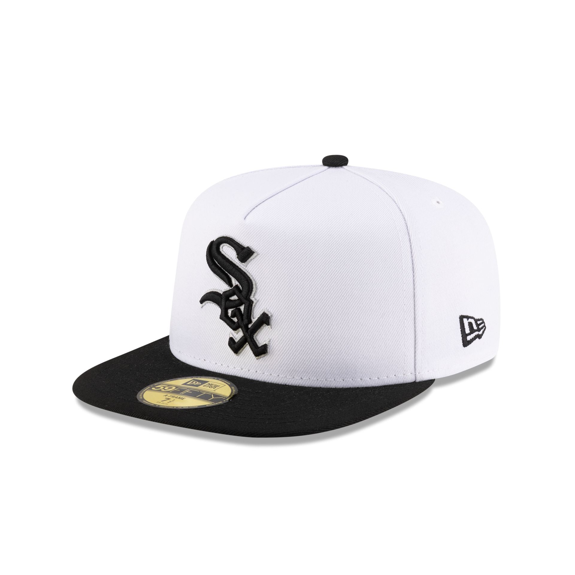 https://cdn.shopify.com/s/files/1/0601/2554/4675/files/70932056_59FIFTYAF_JUSTCAPS_ST25_CHIWHI_WHT_3QL.jpg?v=1743706230