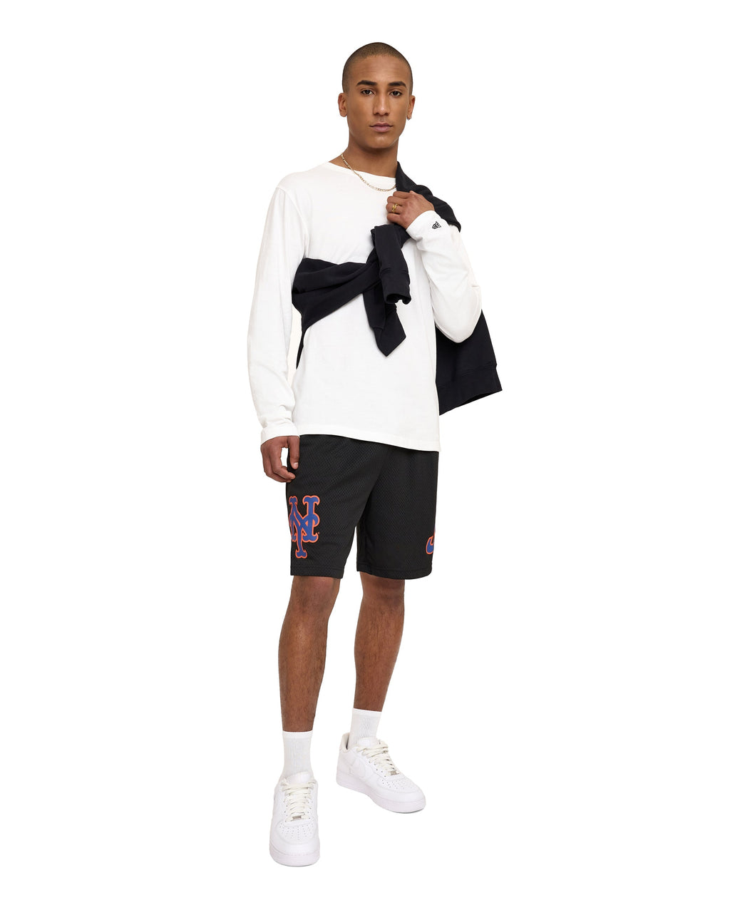 https://cdn.shopify.com/s/files/1/0601/2554/4675/files/Look_46_1402.jpg?v=1710254264
