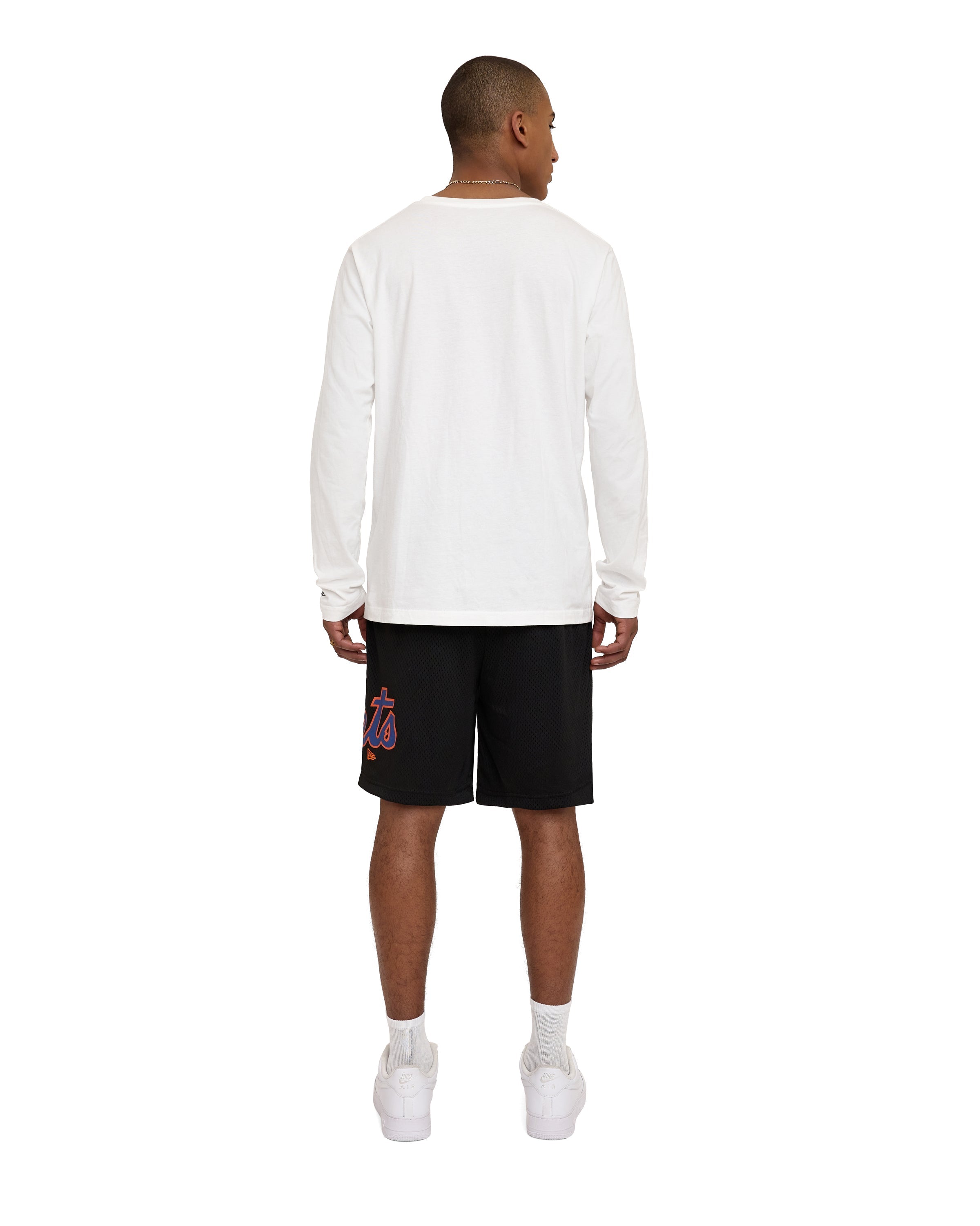 https://cdn.shopify.com/s/files/1/0601/2554/4675/files/Look_46_1420.jpg?v=1710254264